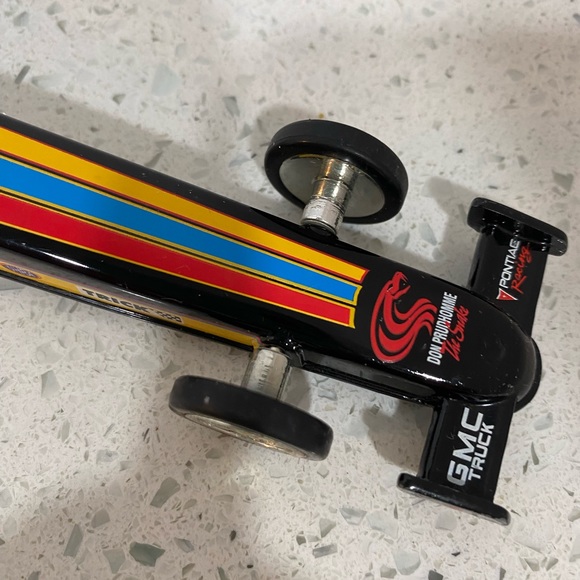 1996 Hasbro 1/24 Diecast NHRA Top Fuel Dragster Don Prudhomme The Snake MBNA - Picture 8 of 11